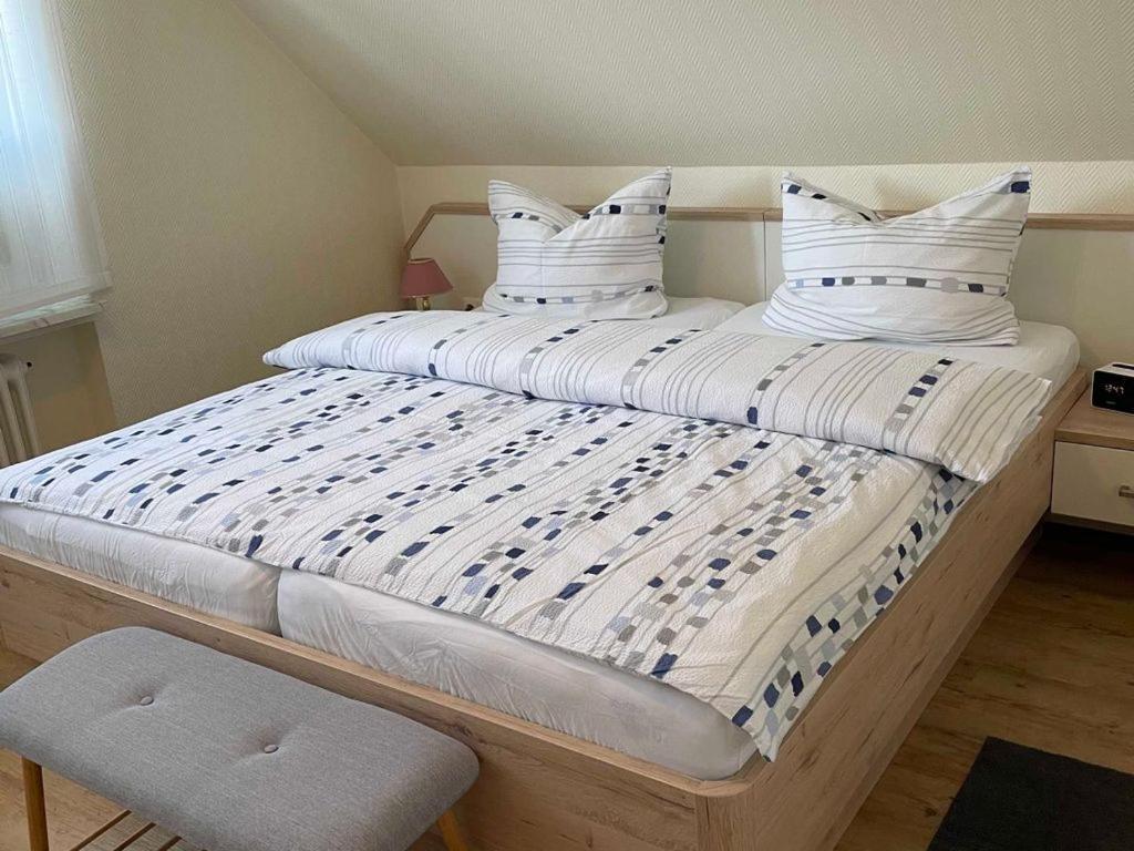 Haus Gorch Fock Apartment Нойхарлингерзийл Екстериор снимка
